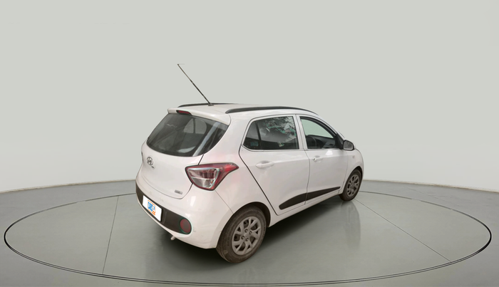 2019 Hyundai Grand i10 MAGNA 1.2 KAPPA VTVT, Petrol, Manual, 1,01,982 km, exterior