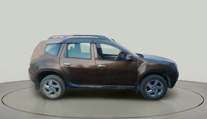 2014 Renault Duster 85 PS RXL DIESEL, Diesel, Manual, 1,44,169 km, exterior