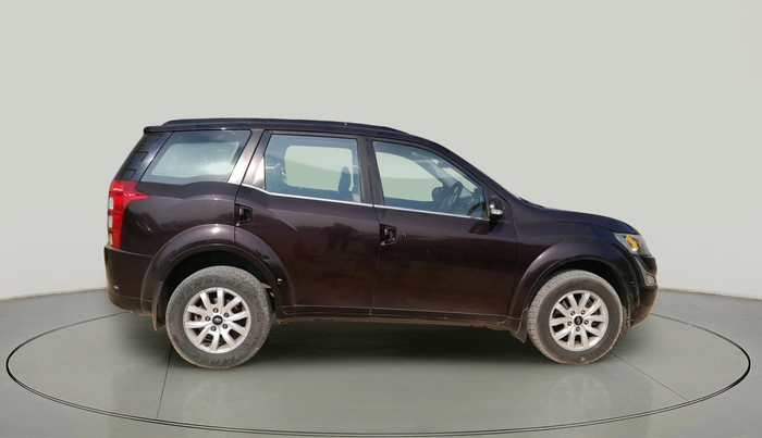 2017 Mahindra XUV500 W10, Diesel, Manual, 1,34,341 km, exterior