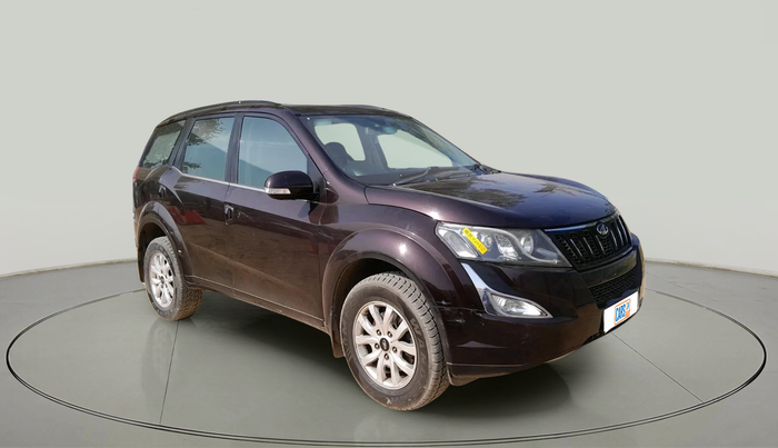 2017 Mahindra XUV500 W10, Diesel, Manual, 1,34,341 km, exterior