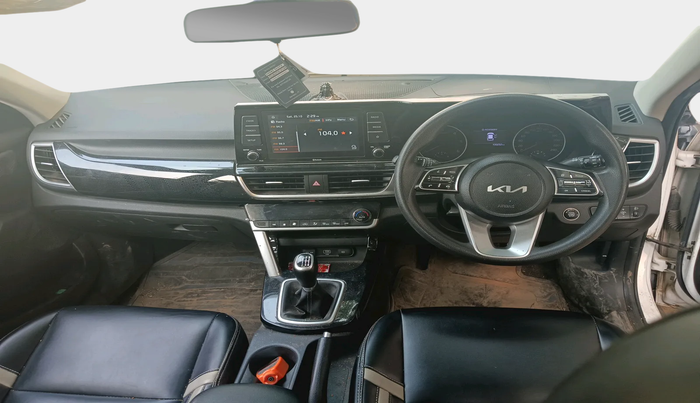 2022 KIA SELTOS HTK PLUS 1.5 DIESEL IMT, Diesel, Manual, 1,00,252 km, interior