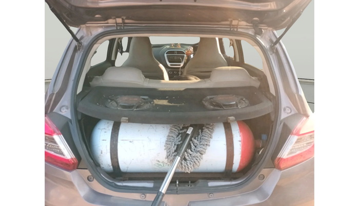 2017 Tata Tiago XM PETROL, Petrol, Manual, 70,594 km, exterior