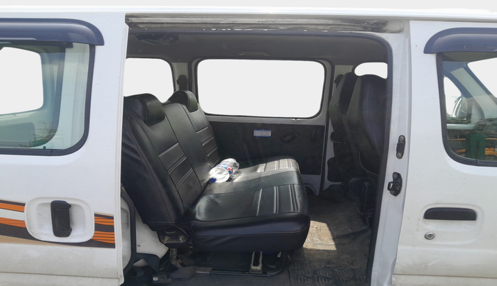 2022 Maruti Eeco 5 STR AC CNG (O), Petrol, Manual, 83,159 km, interior