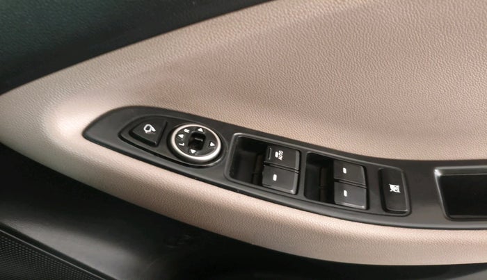 2014 Hyundai Elite i20 ASTA 1.2, Petrol, Manual, 83,597 km, interior