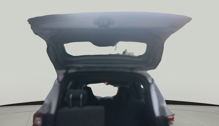 2020 Renault TRIBER RXL MT, Petrol, Manual, 27,337 km, exterior