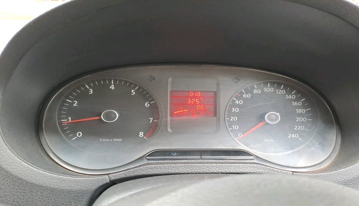 2011 Volkswagen Polo TRENDLINE 1.2L PETROL, Petrol, Manual, 1,10,379 km, interior