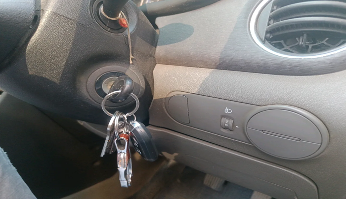 2013 Hyundai i10 MAGNA 1.1, Petrol, Manual, 66,773 km, interior