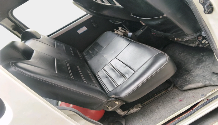 2019 Maruti Eeco 5 STR WITH A/C+HTR, CNG, Manual, 1,08,000 km, interior