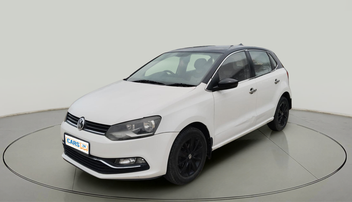 2015 Volkswagen Polo HIGHLINE1.5L, Diesel, Manual, 1,28,769 km, exterior