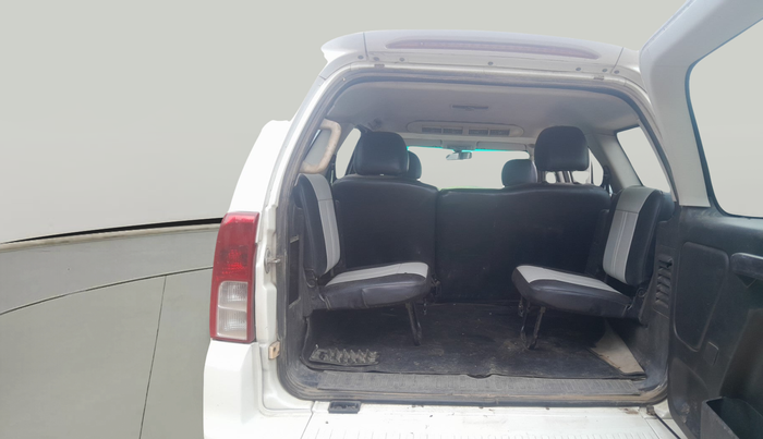 2015 Tata Safari Storme 2.2 EX 4X2, Diesel, Manual, 2,78,323 km, exterior