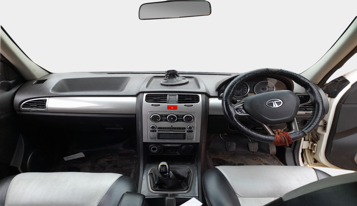 2015 Tata Safari Storme 2.2 EX 4X2, Diesel, Manual, 2,78,323 km, interior