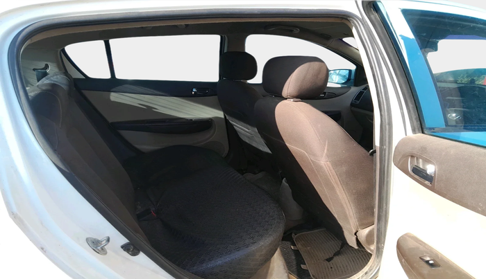 2010 Hyundai i20 MAGNA 1.2, Petrol, Manual, 1,52,690 km, interior