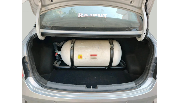 2024 Hyundai AURA SX 1.2 CNG, CNG, Manual, 48,538 km, exterior