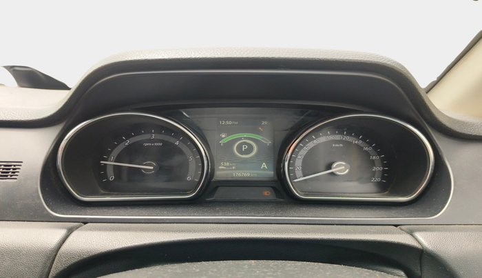 2017 Tata Hexa XTA 4X2 6 STR, Diesel, Automatic, 1,76,769 km, interior