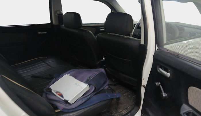 2015 Maruti Wagon R 1.0 LXI, Petrol, Manual, 1,35,285 km, interior