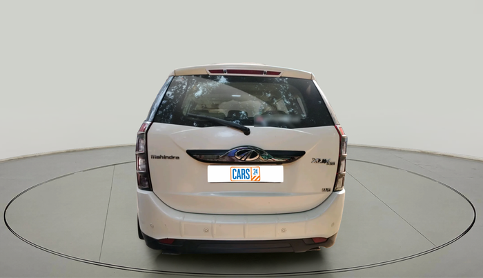 2018 Mahindra XUV500 W9, Diesel, Manual, 59,799 km, exterior