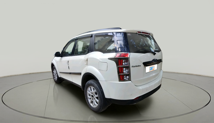 2018 Mahindra XUV500 W9, Diesel, Manual, 59,799 km, exterior