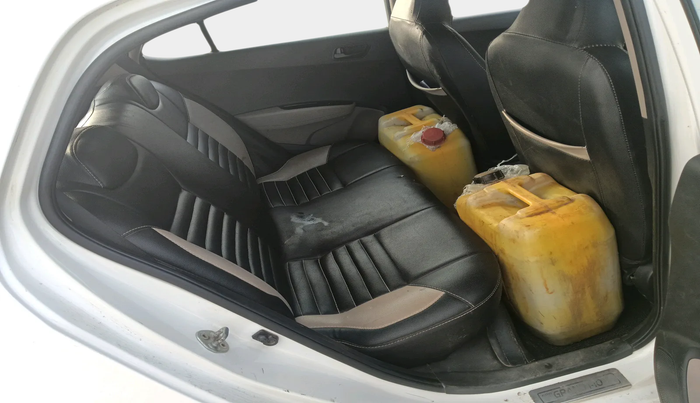 2016 Hyundai Grand i10 MAGNA AT 1.2 KAPPA VTVT, Petrol, Automatic, 92,863 km, interior