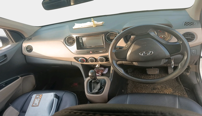 2016 Hyundai Grand i10 MAGNA AT 1.2 KAPPA VTVT, Petrol, Automatic, 92,863 km, interior