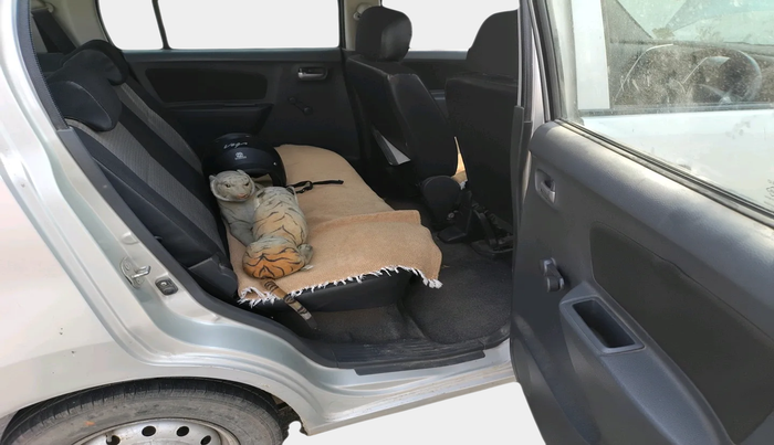2010 Maruti Wagon R LXI MINOR, Petrol, Manual, 1,37,650 km, interior
