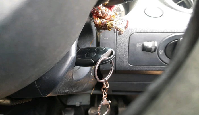 2012 Ford Fiesta ZXI 1.4 DIESEL, Diesel, Manual, 2,51,312 km, interior