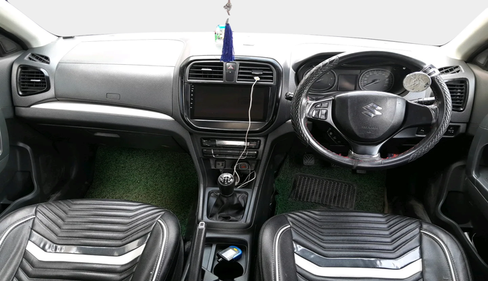 2016 Maruti Vitara Brezza ZDI PLUS, Diesel, Manual, 1,11,116 km, interior