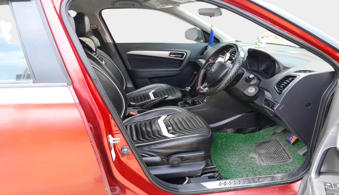 2016 Maruti Vitara Brezza ZDI PLUS, Diesel, Manual, 1,11,116 km, interior