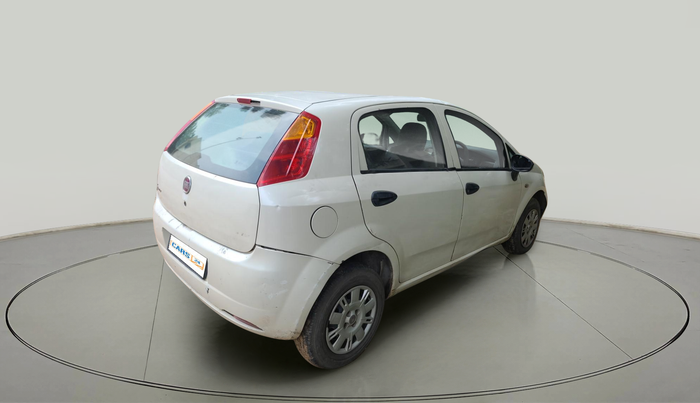 2013 Fiat Grand Punto ACTIVE 1.3, Diesel, Manual, 1,90,200 km, exterior