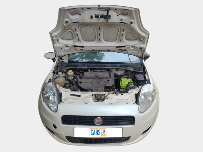 2013 Fiat Grand Punto ACTIVE 1.3, Diesel, Manual, 1,90,200 km, exterior