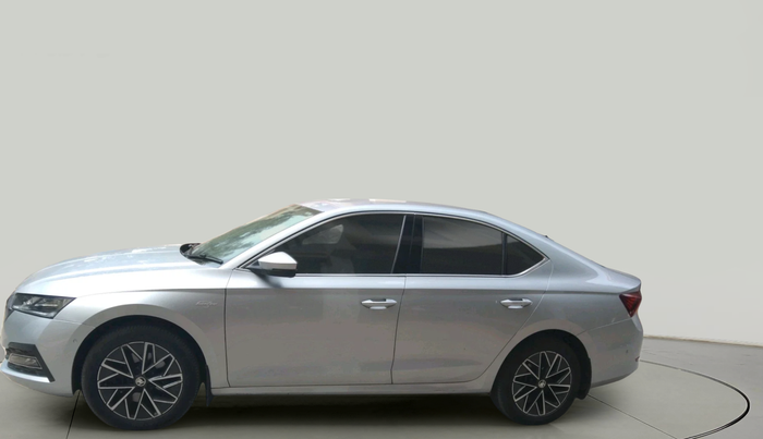 2021 Skoda Octavia L&K 2.0 AT, Petrol, Automatic, 81,792 km, exterior