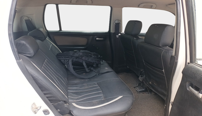 2017 Maruti Wagon R 1.0 LXI, Petrol, Manual, 97,047 km, interior