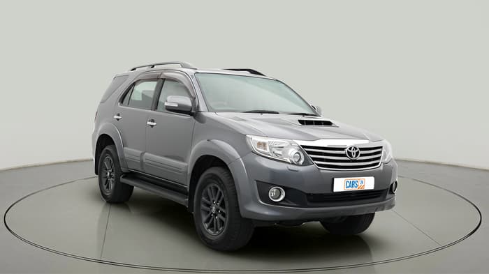 2014 Toyota Fortuner 3.0 4X2 AT, Diesel, Automatic, 1,70,388 km, exterior