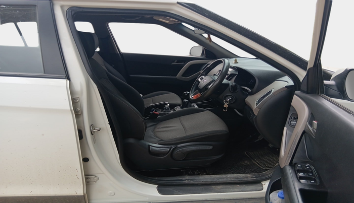 2017 Hyundai Creta S PLUS 1.4 DIESEL, Diesel, Manual, 1,90,400 km, interior