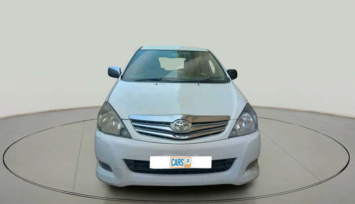 2011 Toyota Innova V 2.5 7 STR, Diesel, Manual, 2,74,003 km, exterior