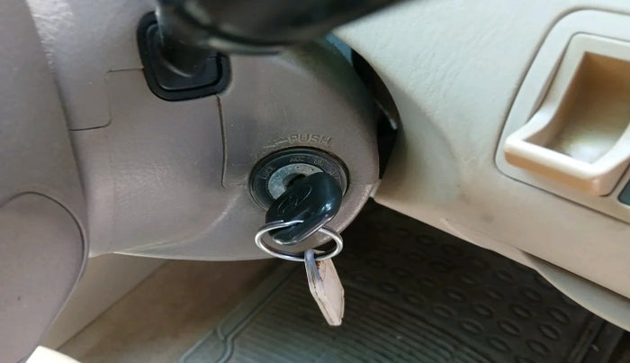 2006 Toyota Corolla H5 E 1.8, Petrol, Manual, 79,778 km, interior