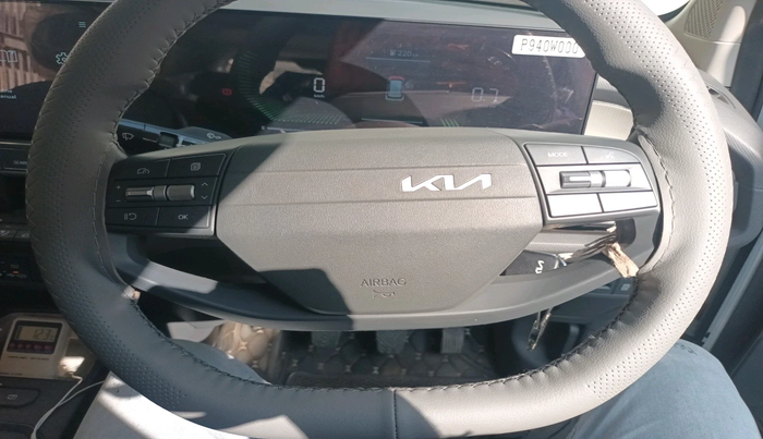 2025 KIA SYROS HTK Plus 1.5 Diesel 6MT, Diesel, Manual, 8,393 km, interior