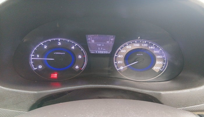 2013 Hyundai Verna FLUIDIC 1.6 CRDI SX, Diesel, Manual, 1,10,232 km, interior