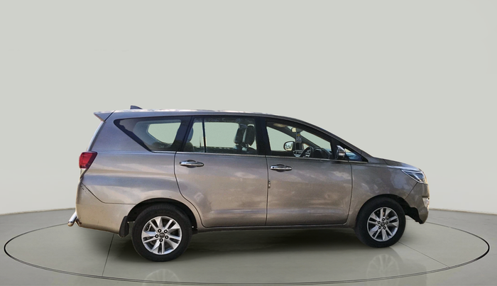 2016 Toyota Innova Crysta 2.4 G 8 STR, Diesel, Manual, 2,26,536 km, exterior