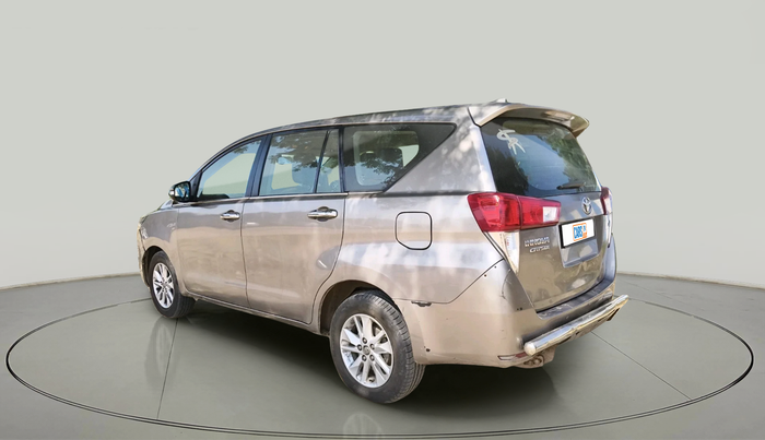 2016 Toyota Innova Crysta 2.4 G 8 STR, Diesel, Manual, 2,26,536 km, exterior