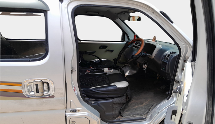 2010 Maruti Eeco 7 STR, Petrol, Manual, 1,38,235 km, interior