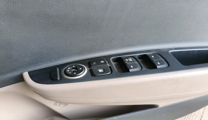 2018 Hyundai Grand i10 SPORTZ 1.2 KAPPA VTVT, Petrol, Manual, 85,899 km, interior