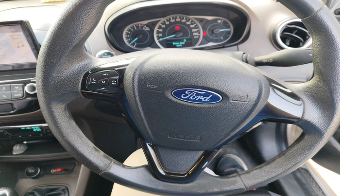 2020 Ford FREESTYLE TITANIUM 1.2 PETROL, Petrol, Manual, 45,404 km, interior