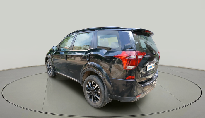 2018 Mahindra XUV500 W11 AT, Diesel, Automatic, 1,38,832 km, exterior