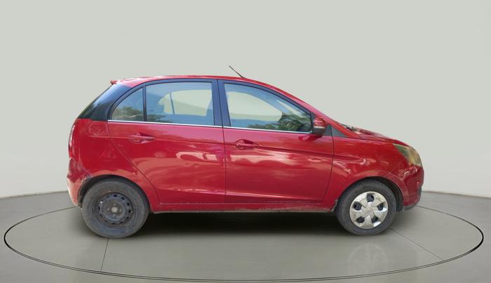 2015 Tata Bolt XM REVOTRON, Petrol, Manual, 1,12,042 km, exterior