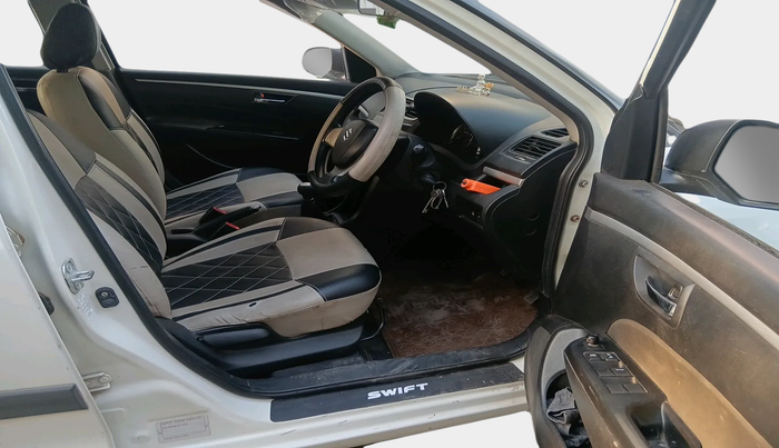 2013 Maruti Swift VXI, Petrol, Manual, 51,119 km, interior