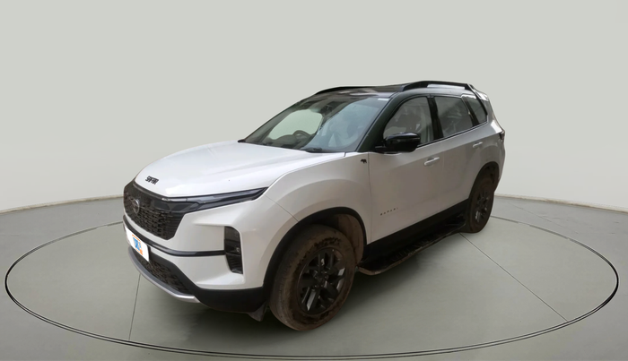 2024 Tata Safari SMART (O), Diesel, Manual, 28,932 km, exterior