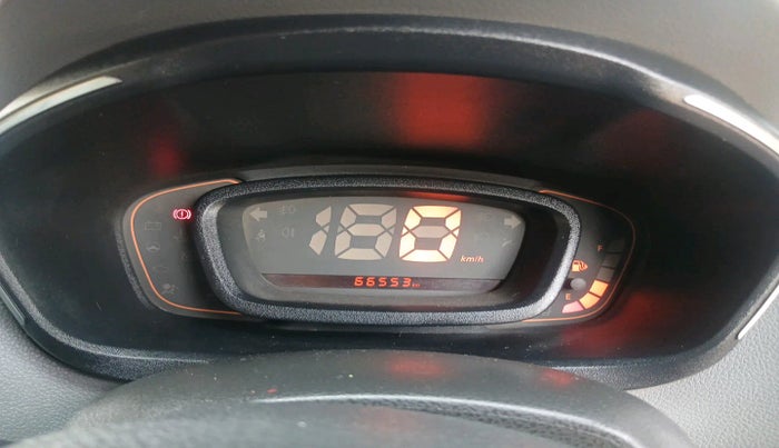 2017 Renault Kwid RXT 0.8, Petrol, Manual, 66,553 km, interior