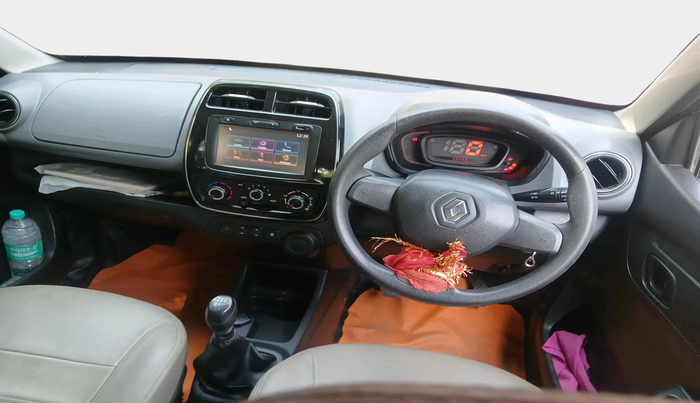 2017 Renault Kwid RXT 0.8, Petrol, Manual, 66,553 km, interior