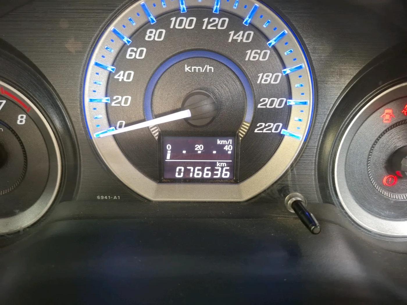 2013 Honda City 1.5L I-VTEC V MT, Petrol, Manual, 76,636 km, interior
