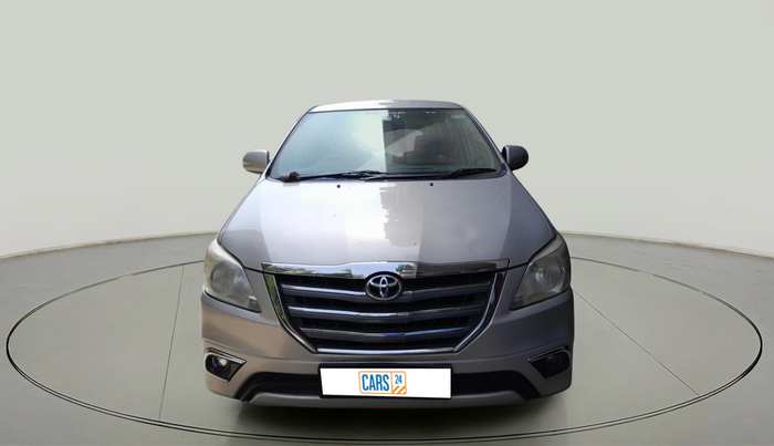 2013 Toyota Innova 2.5 VX 8 STR, Diesel, Manual, 1,44,910 km, exterior